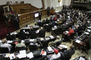 Durante la sesión del pasado martes se produjo una trifulca en la plenaria de la AN (foto: AVN)