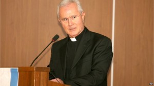 Monseñor Nunzio Scarano