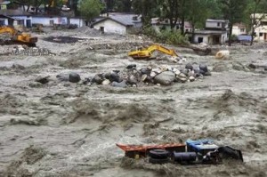 Las inundaciones al norte de India ya han cobrado más de 600 víctimas mortales. (Foto: Los Tiempos)