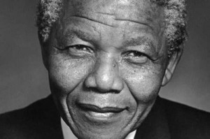 Fuentes gubernamentales informaron que la salud de Nelson Mandela se encuentra en estado crítico. (Foto: Archivo)