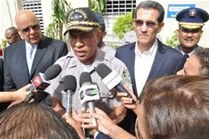 El jefe de la Policía Nacional, mayor general Manuel Castro Castillo, designó una comisión para investigar una denuncia de supuesta tortura