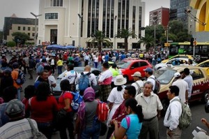 Docentes de méxico marchan nuevamente contra reforma educativa. (Foto: ElUniversal.mx)
