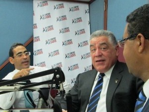 José Miguel Soto Jiménez durante la entrevista en el programa (Fuente Externa) - See more at: http://www.elcaribe.com.do/2013/10/18/soto-jimenez-critica-que-danilo-disculpara-con-haitianos#sthash.J1m69973.dpuf