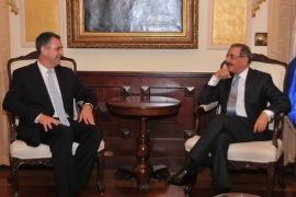 El presidente Danilo Medina reunido este miércoles con el subsecretario de Estado de Comercio de Estados Unidos, Francisco Sánchez.