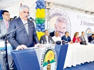 El presidente del PRD está conformando un frente opositor al Gobierno. (El Caribe ) - See more at: http://www.elcaribe.com.do/2013/10/25/miguel-vargas-vence-las-trabas-prd#sthash.6PXKDDWI.dpuf