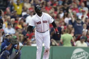 David Ortiz, uno de tres que batearon .300, con 30 HR y 100 CE. 