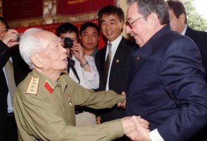 Cuba-Raul-Castro-Nguyen-Giap_PREIMA20131005_0127_32