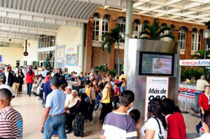 pasajeros-aeropuerto-cibao