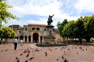 PARQUE COLON