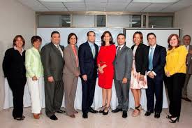 Mercedes Canalda de Beras Goico, Cristina de Castro, Ismael Peralta, Benahuare Pichardo, Alan D. Muñoz, Laura Rodríguez Yanguela, Víctor García, Jenniffer Pérez, Miguel Azar y María Armenteros.