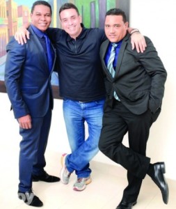 Raymond Pozo y Miguel Céspedes trabajarán de nuevo con Archie López en su proyecto “Los paracaidistas”. Aracelis Mena.