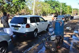 La CAASD entiende que para evitar el desperdicio del 54 por ciento del agua potable que sirve a la población, debe cobrarse tres pesos más después de los 200 litros consumidos.