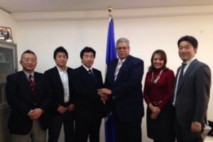 Héctor Domínguez, junto a empresarios japoneses.