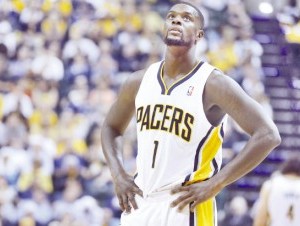 Lance Stephenson y los Pacers han dejado mucho que desear en la postemporada. (AP).