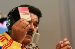 Maduro invitó a todos los actores económicos que hacen vida en el país a participar en el desarrollo de la Nación.