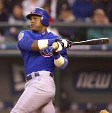 El dominicano Sammy Sosa logró la mayoría de sus logros con el uniforme de los Cachorros.