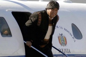 Presidente boliviano realiza su primera visita oficial a la nación africana.