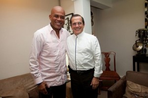 Presidente haitiano, Michel Martelly, recibió al canciller ecuatoriano, Ricardo Patiño.