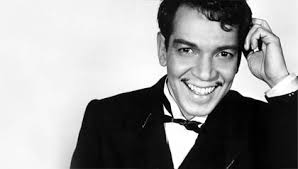 Esta foto de archivo del comediante mexicano Mario Moreno "Cantinflas" fue tomada en Nueva York el 24 de octubre de 1949. Moreno es recordado en Hollywood por sus películas "Pepe" (1961) y "La vuelta al mundo en 80 días"(1975), por la cual ganó el Globo de Oro al mejor actor en comedia o musical. (AP ).