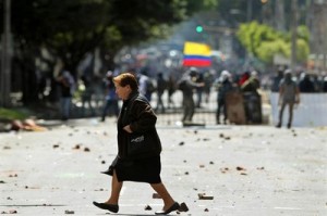 Voceros del paro agrario han denunciado la intervención policial para frenar las protestas.