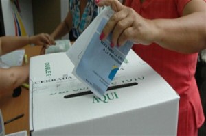 Las votaciones podrán realizarse en los consulados de las ciudades de Nueva Loja, Quito, Santo Domingo, Esmeraldas, Tulcán, Guayaquil y Cuenca. 