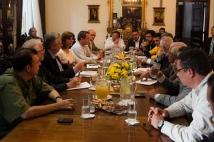 Cancilleres de Unasur se reunieron en privado con dirigentes de la oposición 