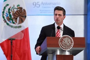 El Presidente mexicano, si sigue a ese ritmo, necesitaría 380 meses para cumplir las promesas.