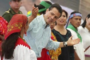 Peña Nieto dió inicio al mes de la Cruzada Nacional contra el Hambre.