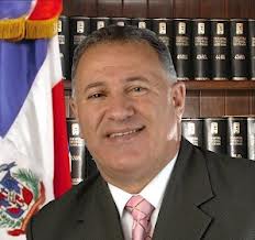 Alcalde Gilberto Serulle.