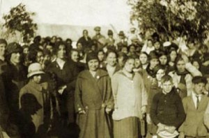 Rita Ribera, de 90 años de edad fue la primera mujer en ejercer el voto femenino en Uruguay y Latinoamérica.