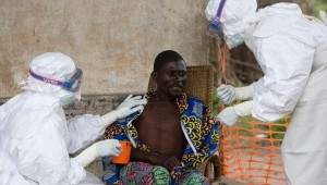 El virus se ha desatado por toda África occidental y ha causado estragos en varios países como Sierra Leona que decidió declarar emergencia nacional