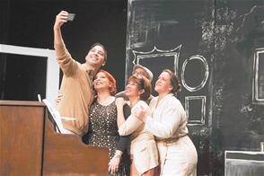 Elenco. Las actuaciones están a cargo de Dolly Martínez, Mario Peguero, Patricia Banks y Patricia Muñoz.
