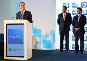 Manuel A. Grullón, presidente del Consejo de Administración del Grupo Popular, durante la presentación de AZUL.