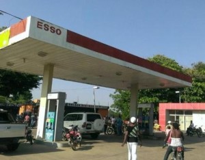 LA POLICÍA DECLARÓ QUE LOS CADÁVERES FUERON ENCONTRADOS EN UNOS MATORRALES AL LADO DE LA ESTACIÓN GASOLINERA