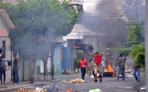 Protestas-en-San-Francisco-de-Macorís.-300x186