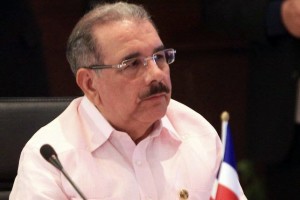 Danilo Medina aún mantiene su rostro un poco alterado. fuente externa