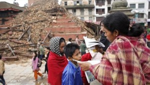 Millones de niños necesitan ayuda tras quedar sin padres por el terremoto en Nepal. | Foto: Archivo Este contenido ha sido publicado originalmente por teleSUR bajo la siguiente dirección:  http://www.telesurtv.net/news/Unicef-advierte-sobre-trafico-de-ninos-tras-terremoto-en-Nepal-20150504-0005.html. Si piensa hacer uso del mismo, por favor, cite la fuente y coloque un enlace hacia la nota original de donde usted ha tomado este contenido. www.teleSURtv.net