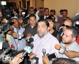 El comunicador Marcos Martínez en el Palacio de justicia de Santiago. FOTO DE ARCHIVO/Hoy Wilson Aracena