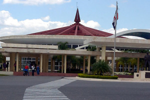 Universidad Autonoma de Santo Domingo(UASD) Lugar:Santo Domingo, RD Foto:Cesar de la Cruz Fecha: