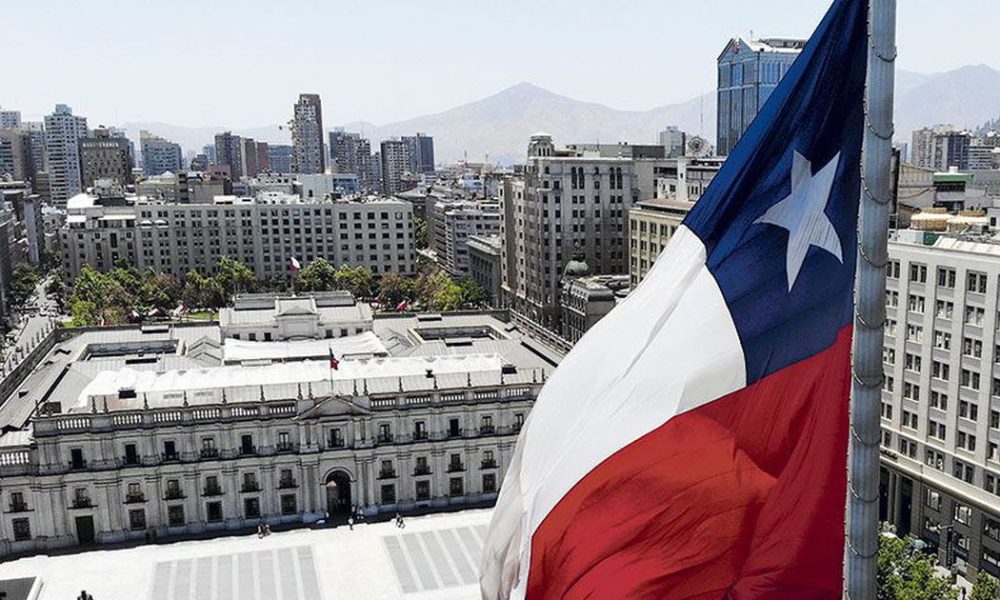 Banco Central de Chile aplica tercera baja a tasa de interés y la fija ...
